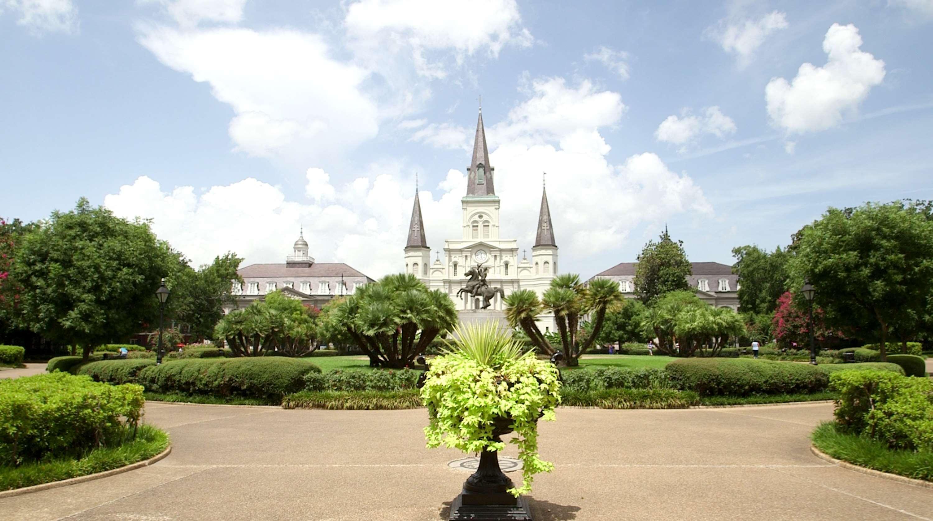 เอ็มบาสซี สวีท บาย ฮิลตัน นิวออร์ลีนส์ Hotel ภายนอก รูปภาพ