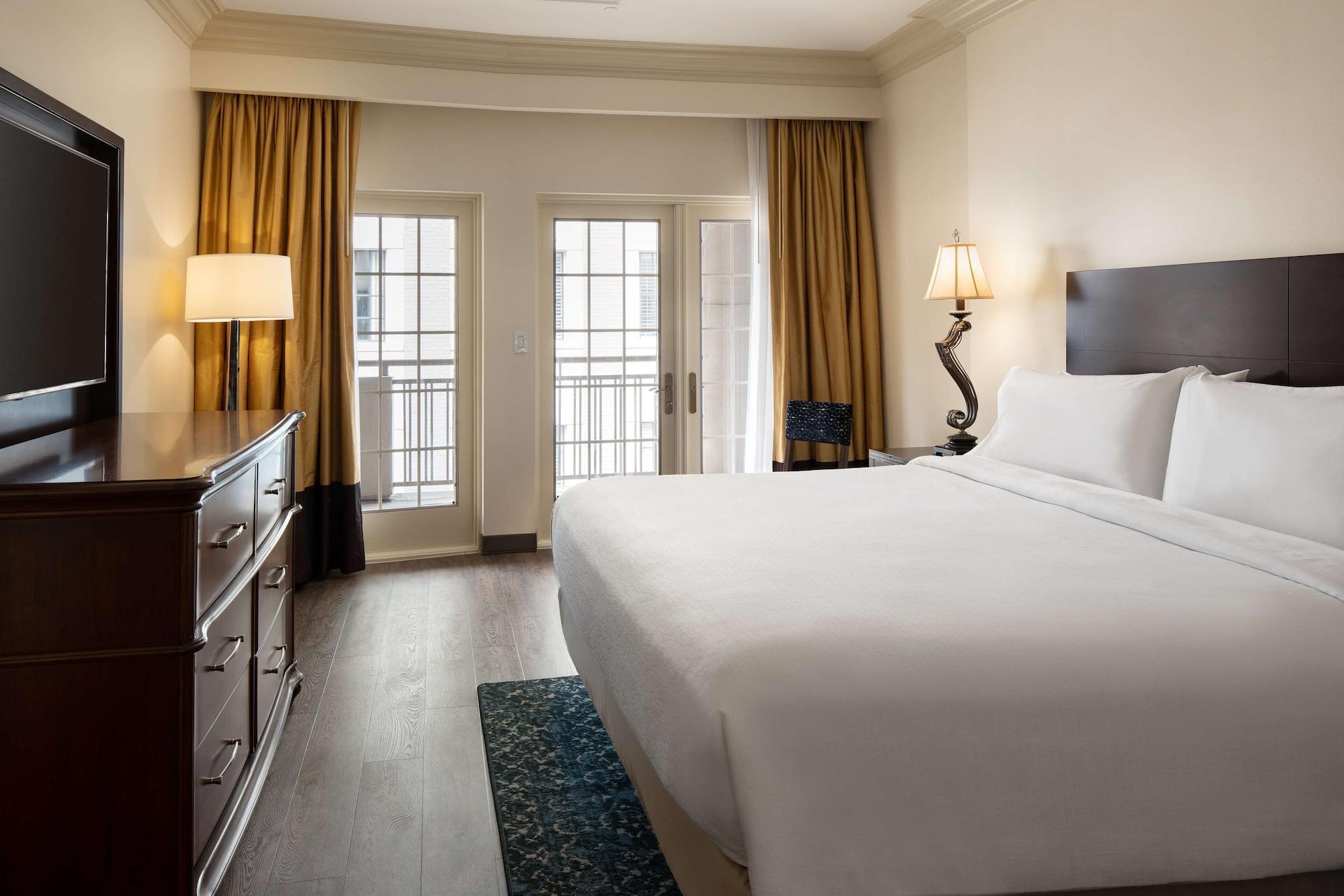 เอ็มบาสซี สวีท บาย ฮิลตัน นิวออร์ลีนส์ Hotel ภายนอก รูปภาพ